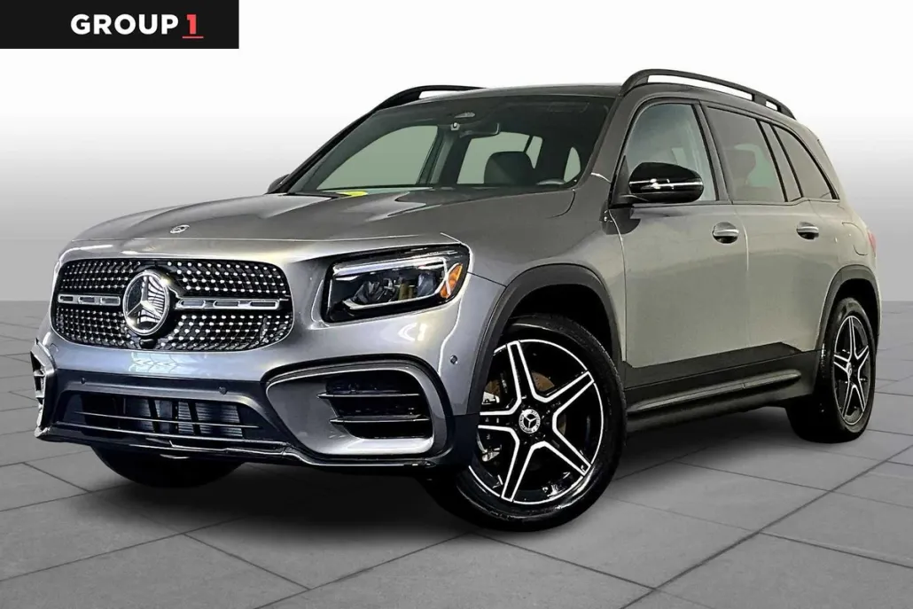 2025 Mercedes Benz GLB 250 4MATIC photo 1
