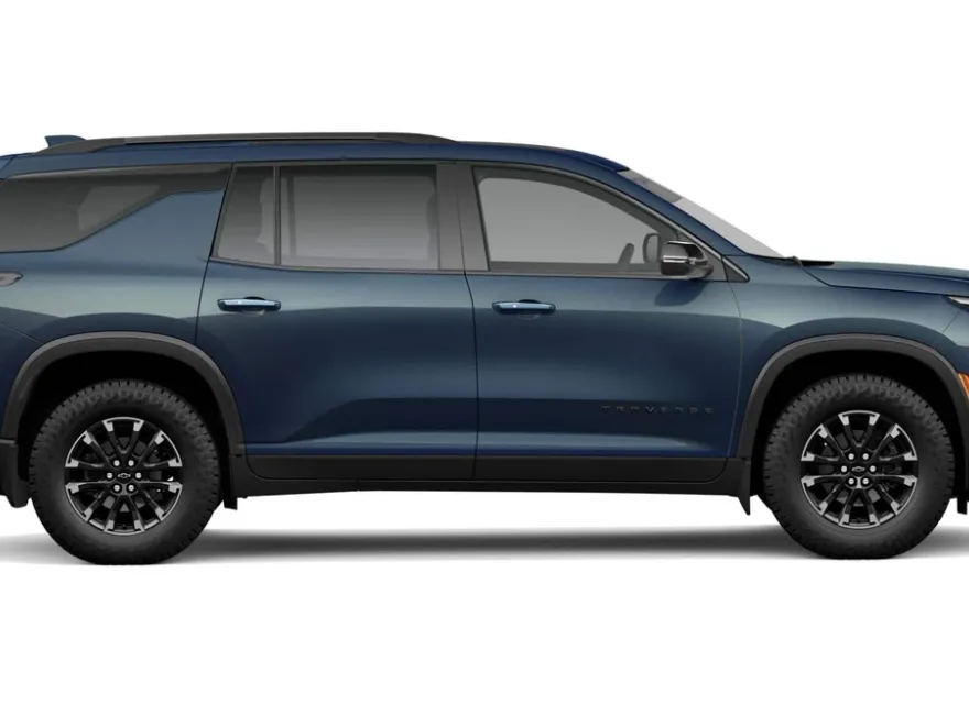 2026 Chevrolet Traverse Z71 photo 1