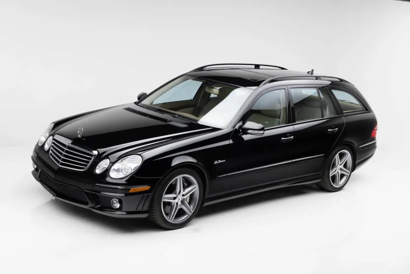 2008 Mercedes Benz E AMG photo 1