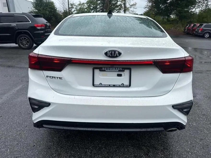 2021 Kia Forte FE photo 5