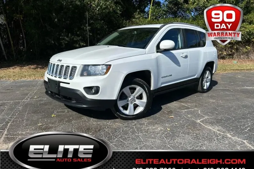 2016 Jeep Compass Latitude Sport photo 1