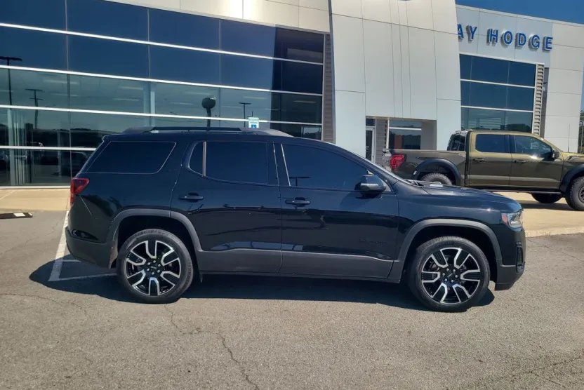 2021 Gmc Acadia SLT photo 1