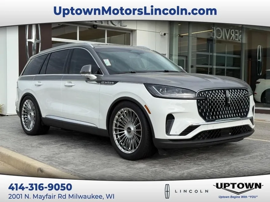 2025 Lincoln Aviator Reserve photo 1