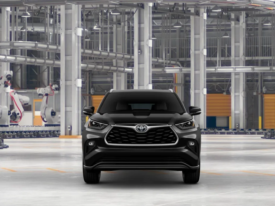 2025 Toyota Highlander XLE photo 1