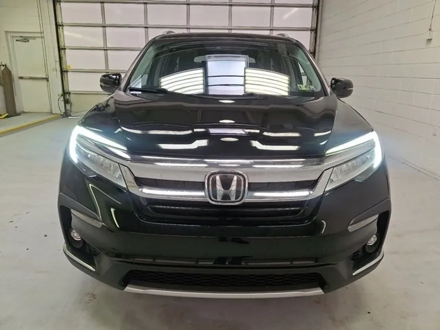 2019 Honda Pilot Elite photo 1