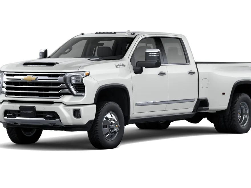 2026 Chevrolet Silverado 3500HD High Country photo 1