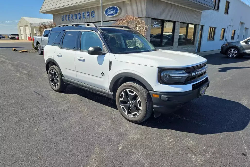 2022 Ford Bronco Sport Outer Banks photo 1