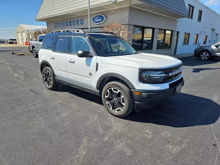 2022 Ford Bronco Sport Outer Banks photo 1