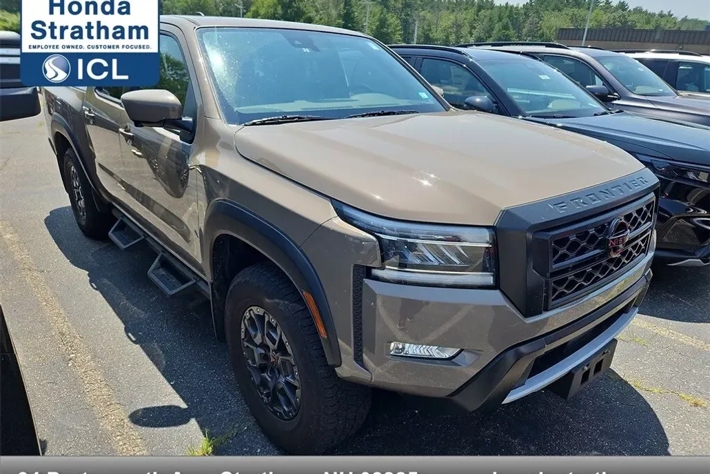 2023 Nissan Frontier PRO-4X photo 1