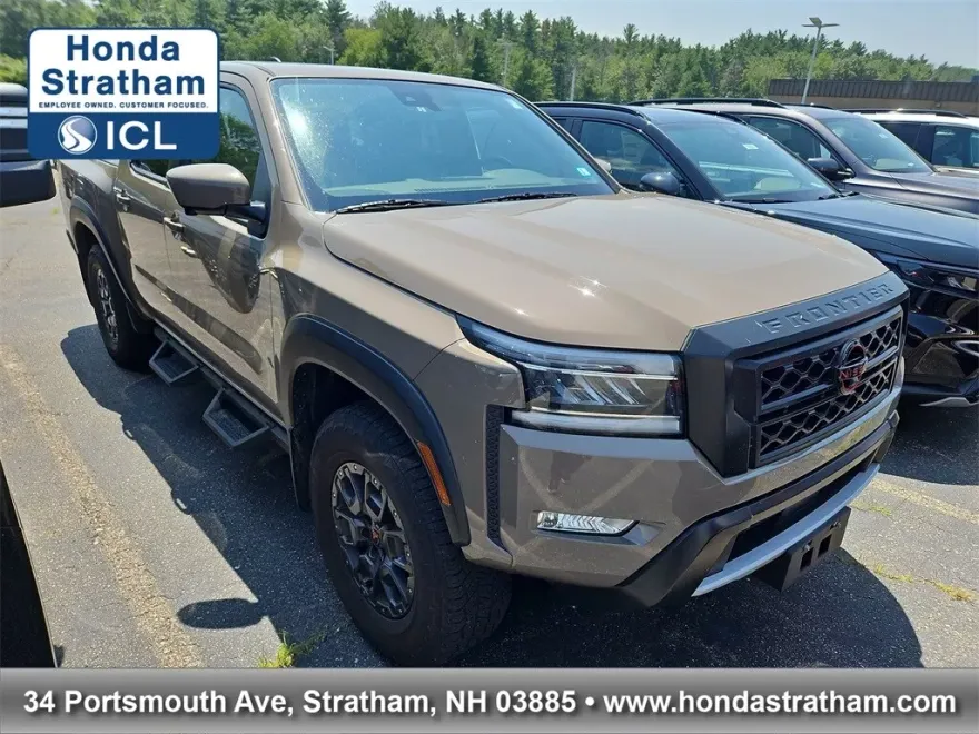 2023 Nissan Frontier PRO-4X photo 1