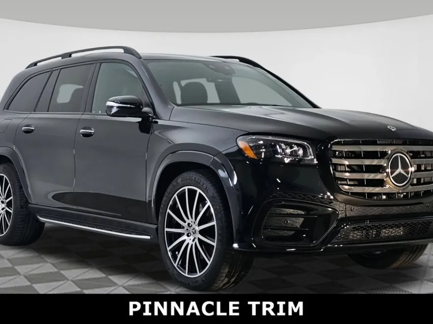 2024 Mercedes Benz GLS 450 4MATIC photo 1