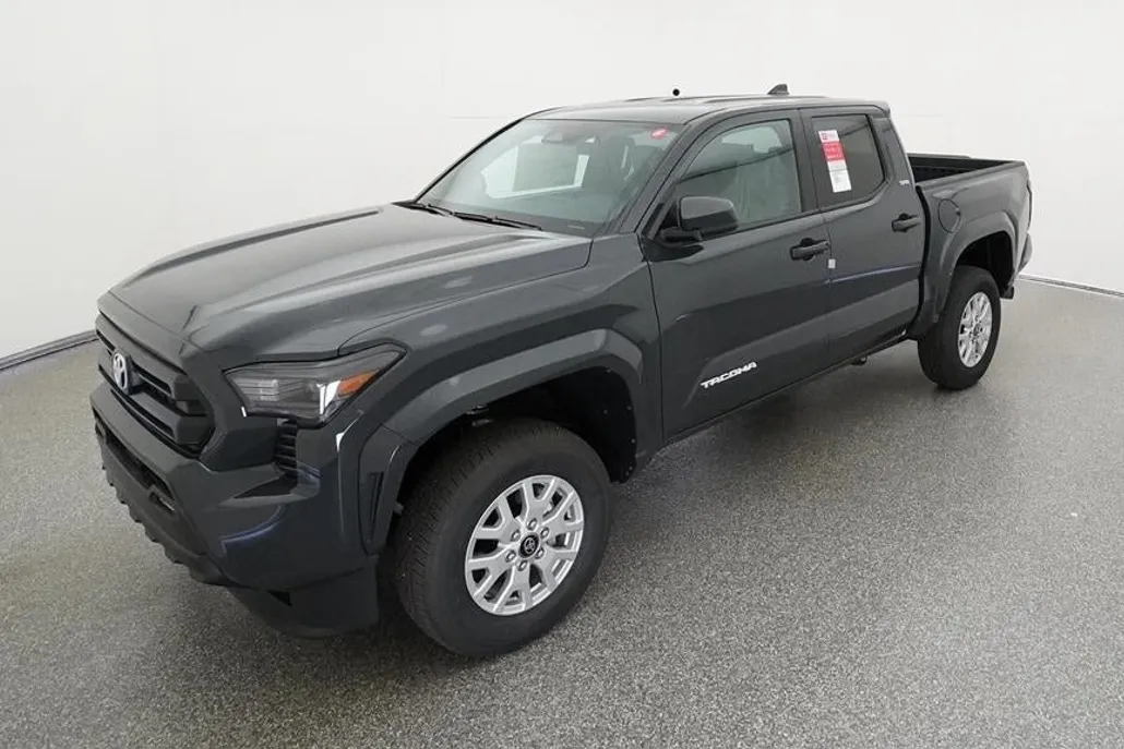 2025 Toyota Tacoma SR5 photo 1