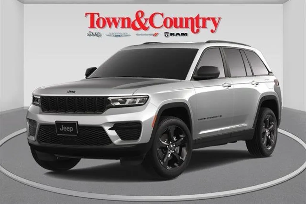 2025 Jeep Grand Cherokee Altitude photo 1
