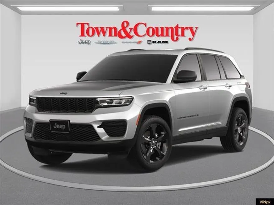 2025 Jeep Grand Cherokee Altitude photo 1
