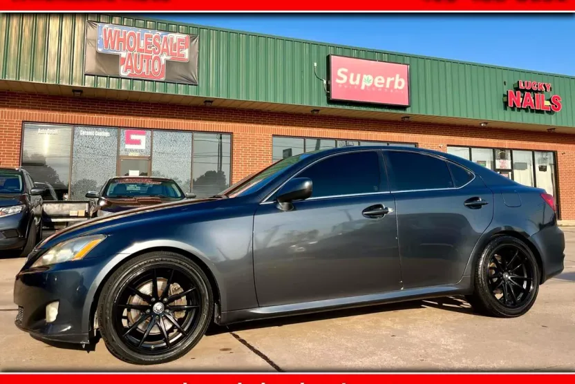 2007 Lexus IS 350 photo 1
