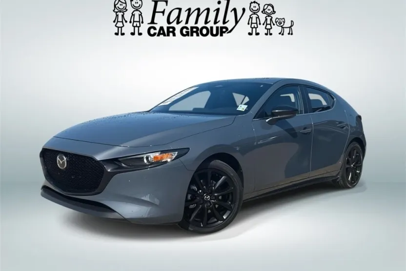 2025 Mazda Mazda3 Hatchback 2.5 s Carbon photo 1