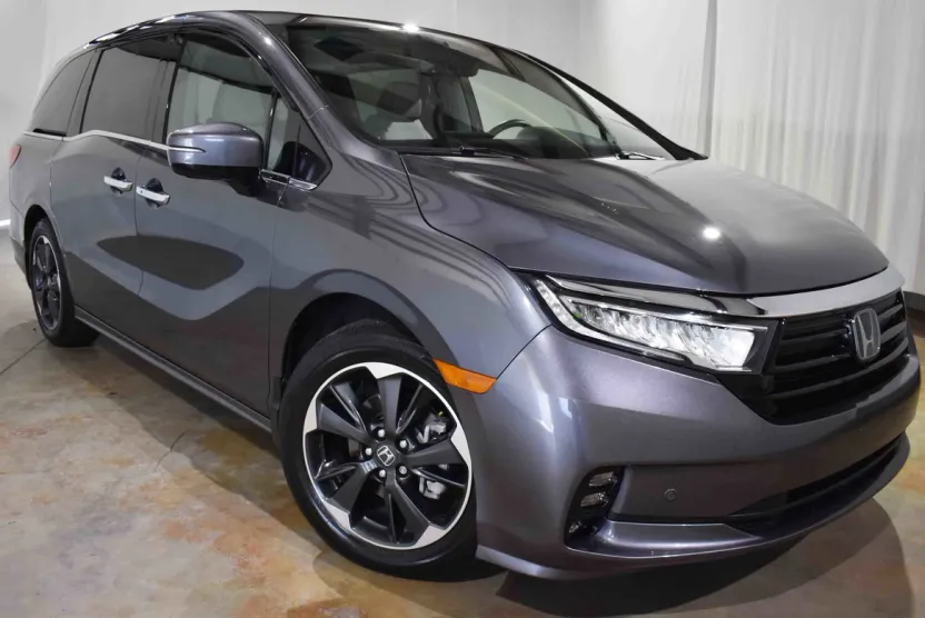 2024 Honda Odyssey Elite photo 1