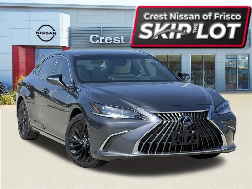 2022 Lexus ES 300h Ultra Luxury photo 1