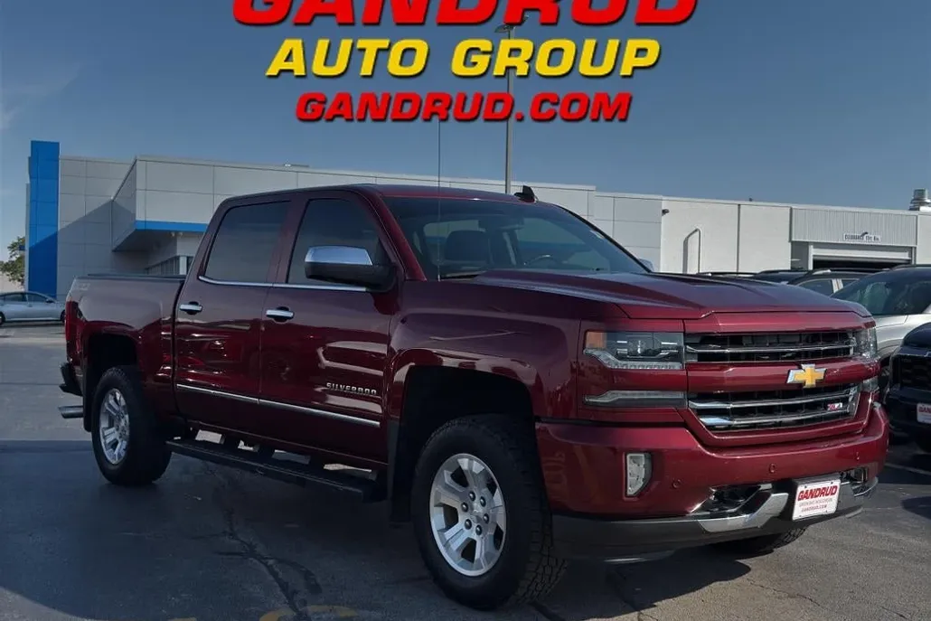 2017 Chevrolet Silverado 1500 LTZ Z71 photo 1