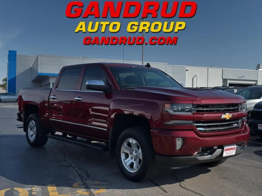 2017 Chevrolet Silverado 1500 LTZ Z71 photo 1