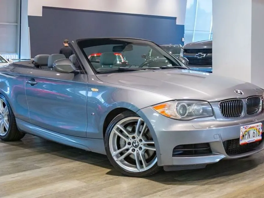 2011 Bmw 135i 1-Series photo 1