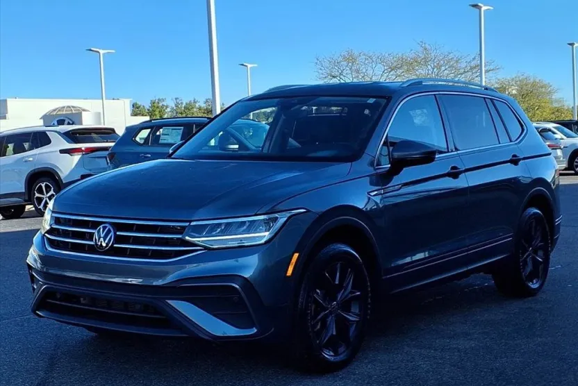 2024 Volkswagen Tiguan SE Wolfsburg Edition photo 1