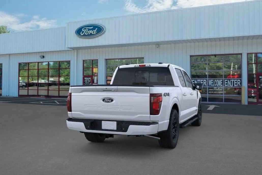 2025 Ford F-150 XLT photo 1