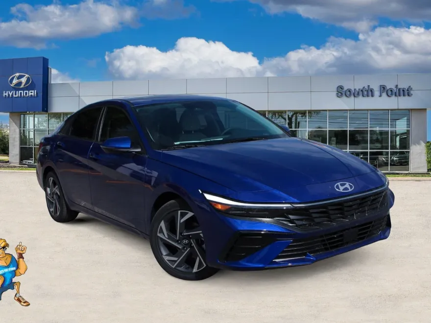 2025 Hyundai Elantra Limited photo 1