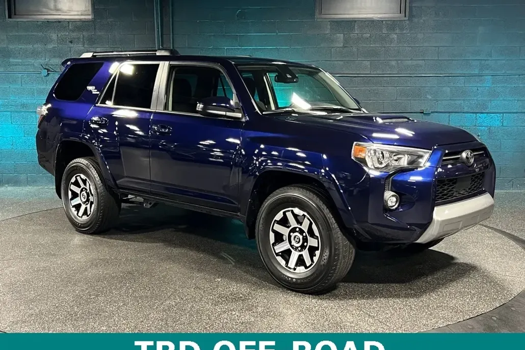 2024 Toyota 4Runner TRD Off-Road photo 1