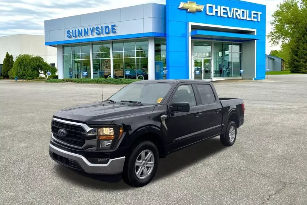 2023 Ford F-150 XLT photo 1