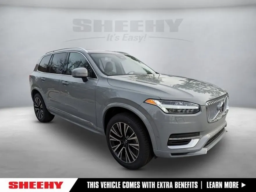 2025 Volvo XC90 T8 Plus photo 1