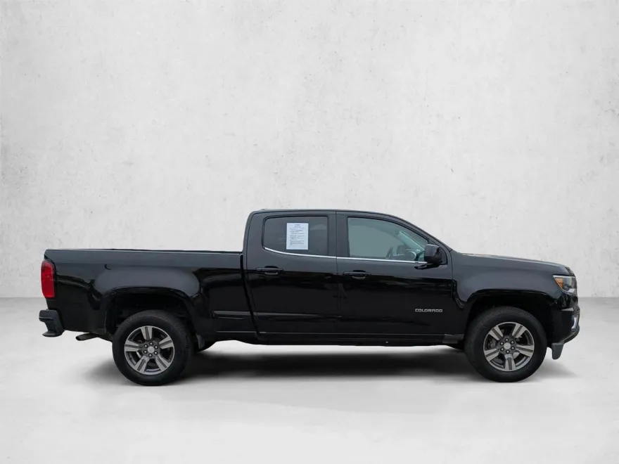 2015 Chevrolet Colorado LT photo 1