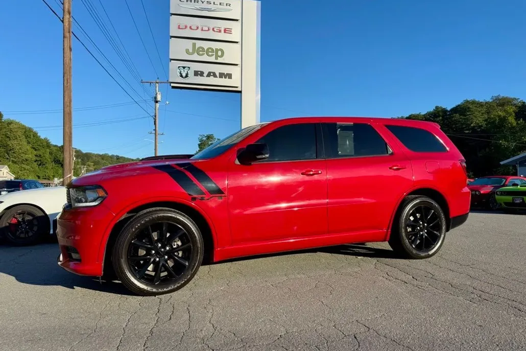 2018 Dodge Durango R/T photo 1