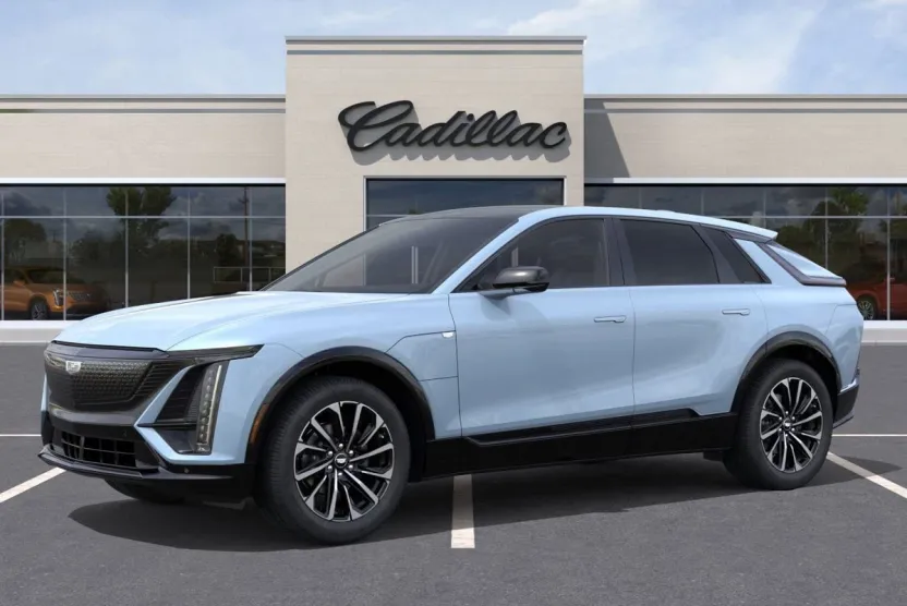 2026 Cadillac Lyriq Sport photo 1