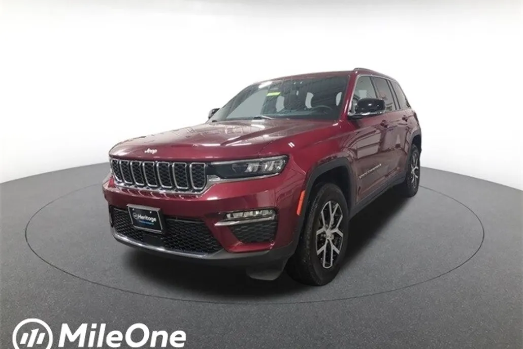 2024 Jeep Grand Cherokee Limited photo 1