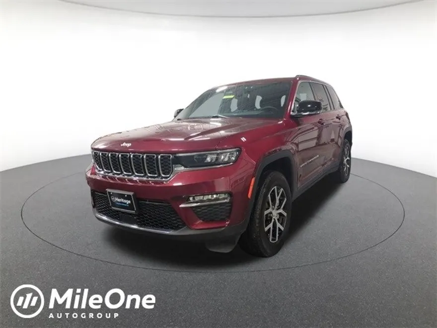 2024 Jeep Grand Cherokee Limited photo 1