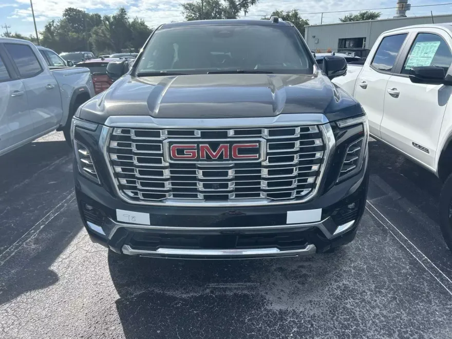 2025 Gmc Yukon Denali photo 1