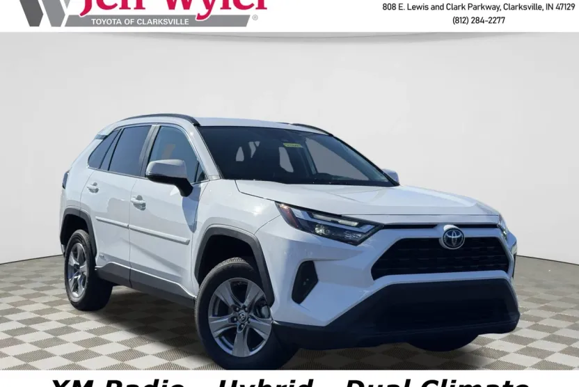 2024 Toyota RAV4 Hybrid LE photo 1