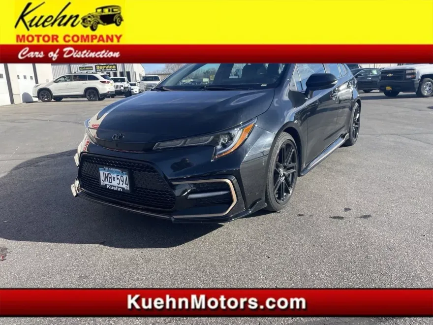 2022 Toyota Corolla SE photo 1