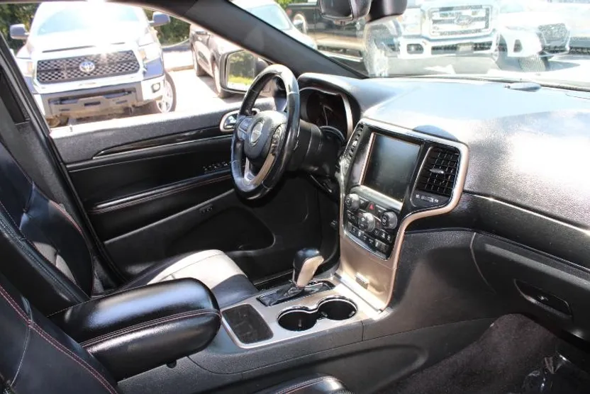 2016 Jeep Grand Cherokee Limited photo 1