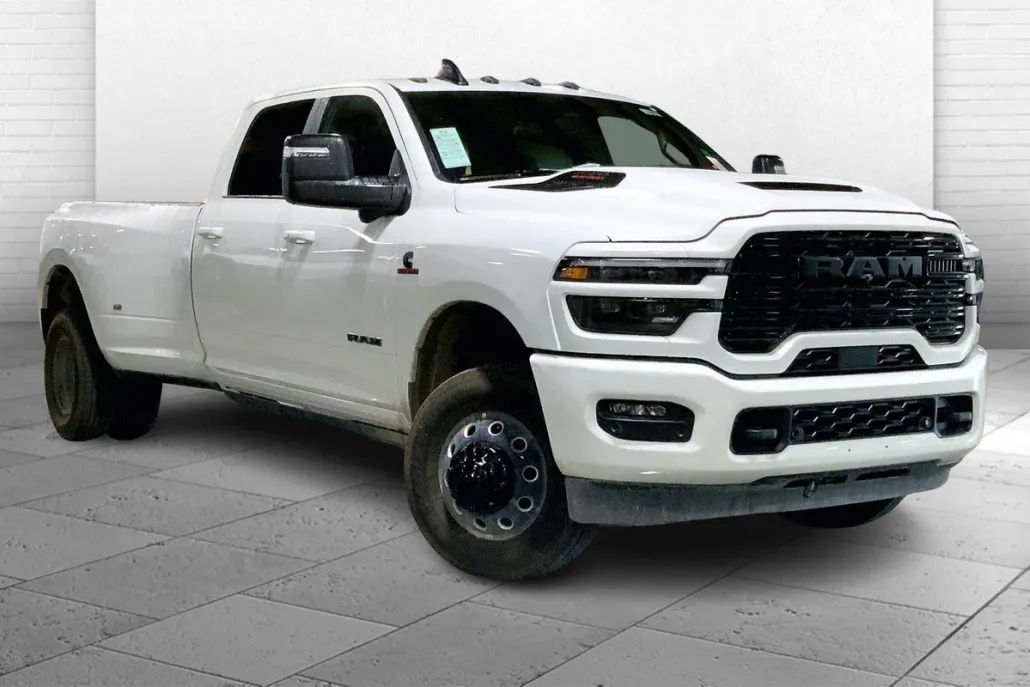 2026 Ram 3500 photo 1