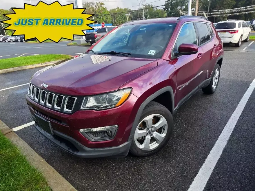 2020 Jeep Compass Latitude photo 1