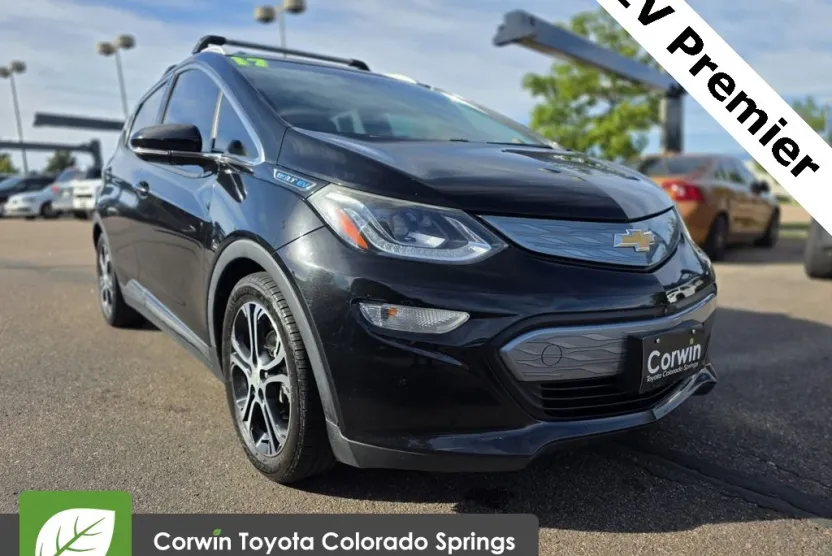 2017 Chevrolet Bolt EV Premier photo 1