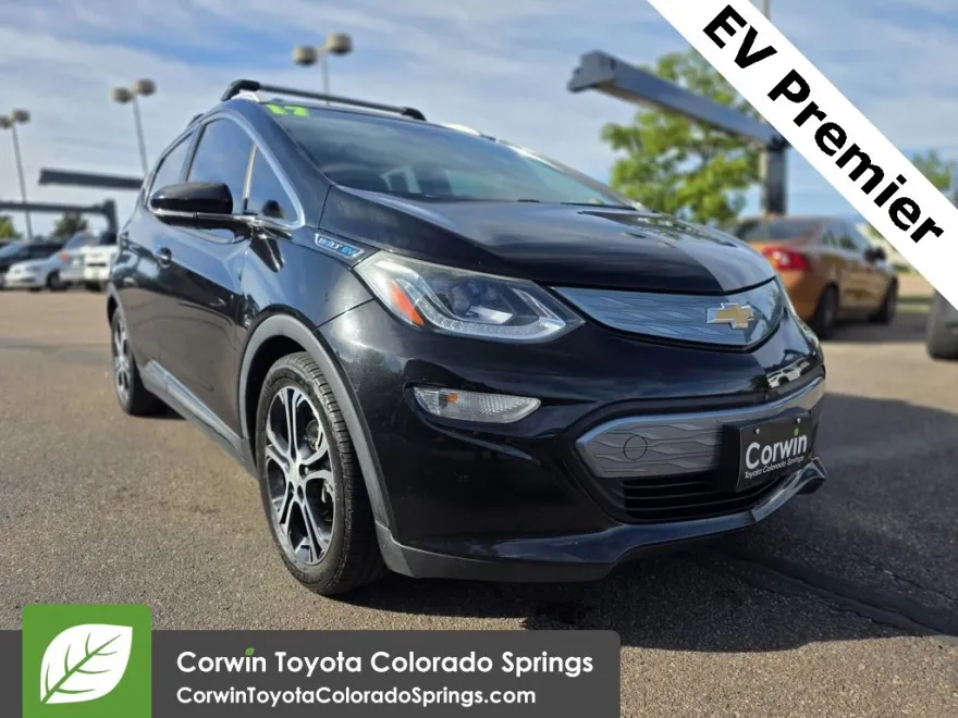 2017 Chevrolet Bolt EV Premier photo 1