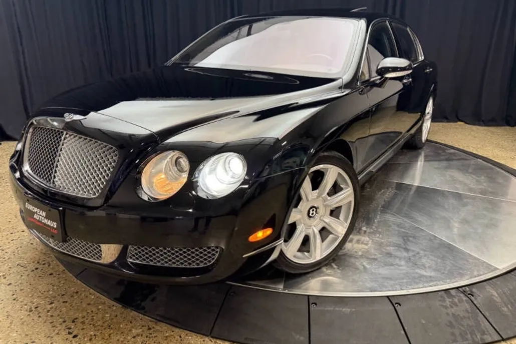 2006 Bentley Continental Flying Spur photo 1