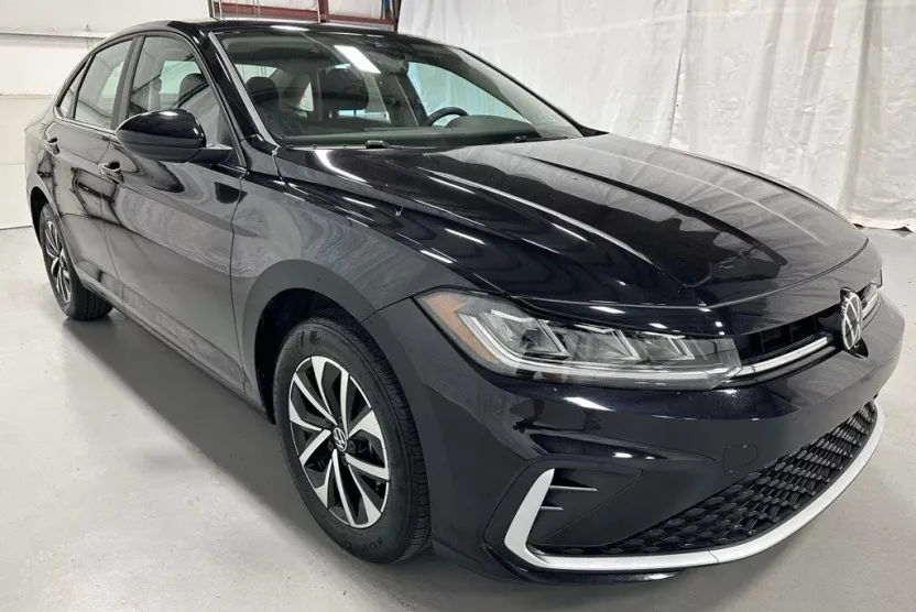 2025 Volkswagen Jetta 1.5T S photo 1
