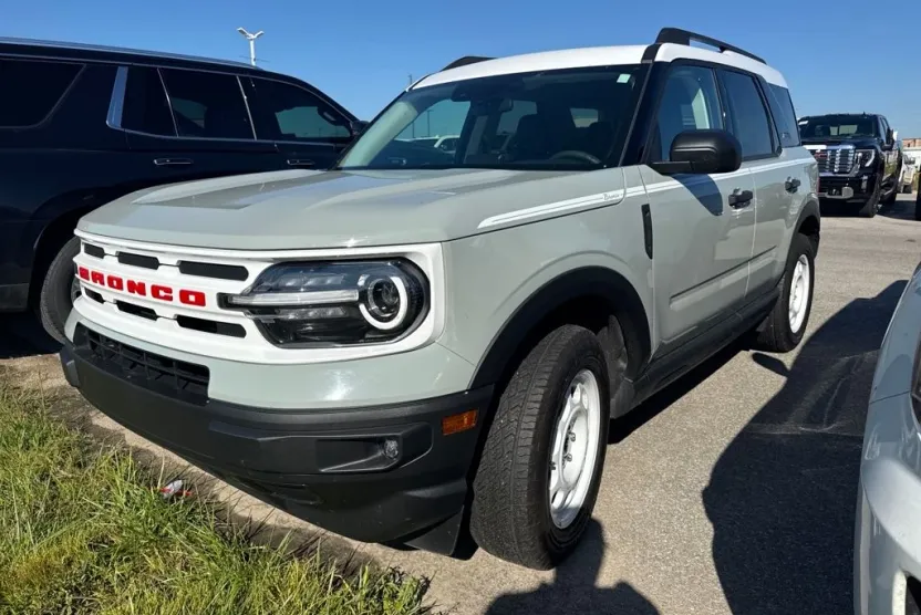 2024 Ford Bronco Sport Heritage photo 1