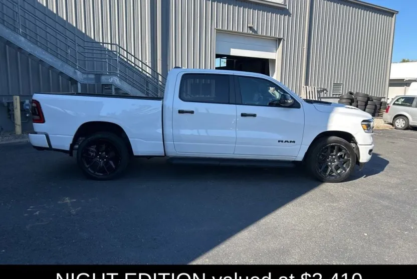 2023 Ram 1500 Laramie photo 1