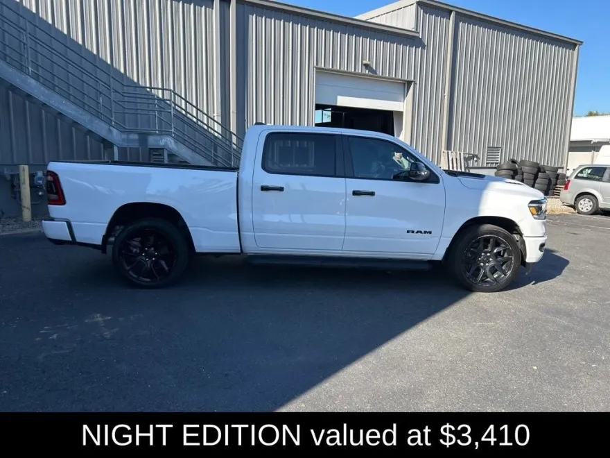 2023 Ram 1500 Laramie photo 1