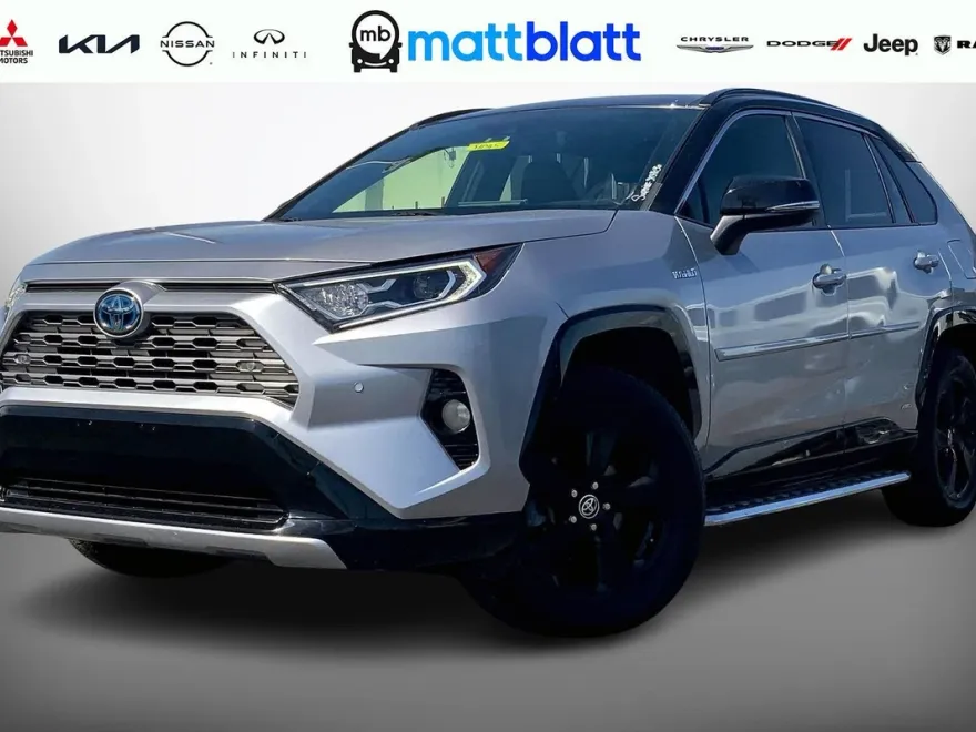 2020 Toyota RAV4 XSE photo 1